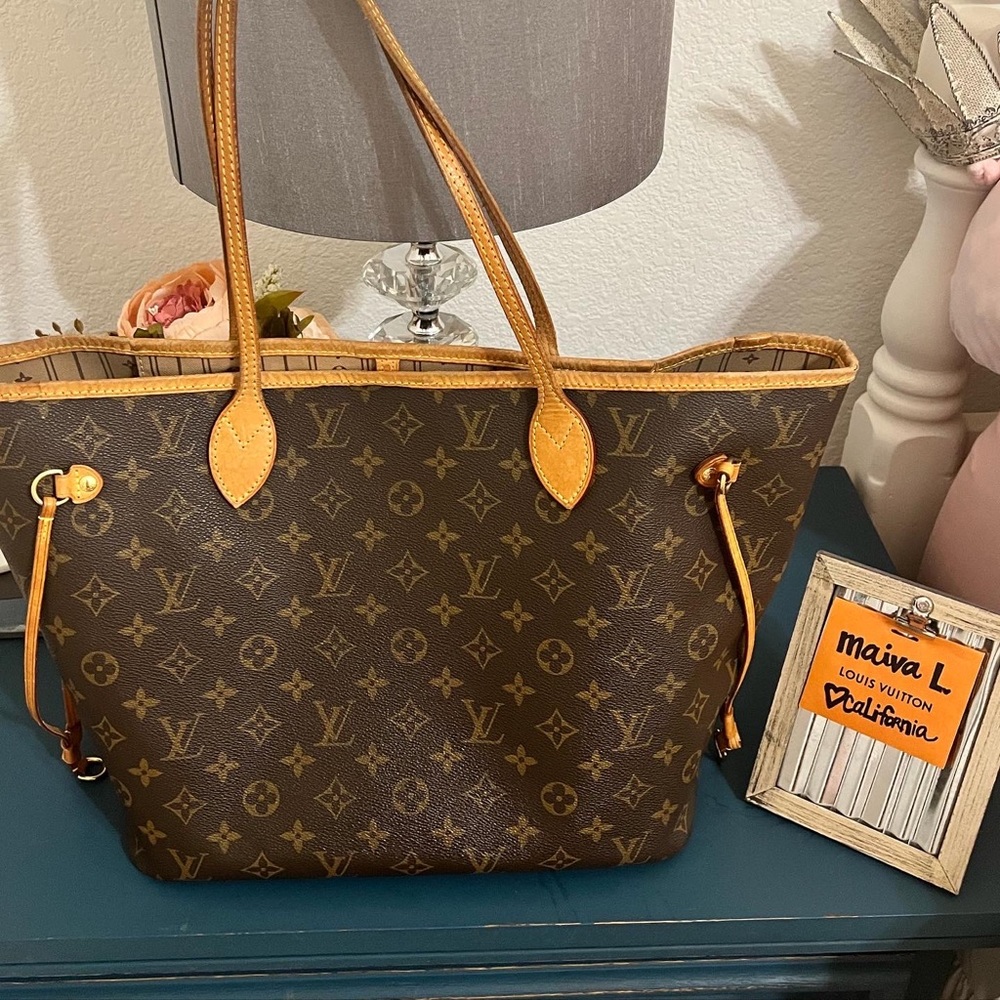 Louis Vuitton Neverfull MM